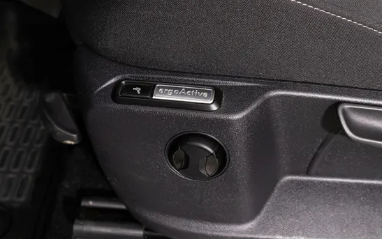 Volkswagen Tiguan 2.00 Робот, фото №1