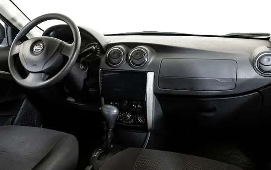 Nissan Almera 1.60 Автоматическая, фото №1