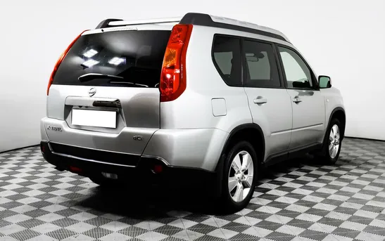 Nissan X-Trail 2.00 Автоматическая, фото №1