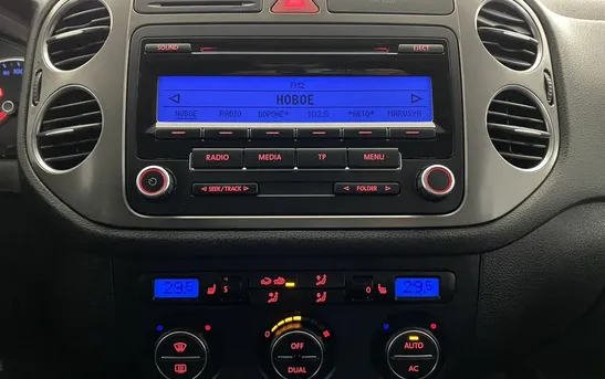 Volkswagen Tiguan 2.00 Автоматическая, фото №1