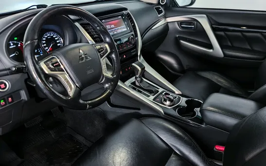 Mitsubishi Pajero Sport 2.40 Автоматическая, фото №1