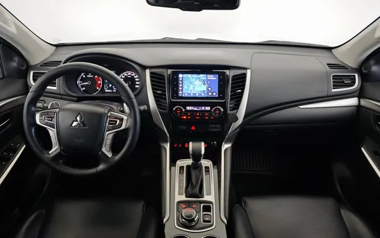 Mitsubishi Pajero Sport 2.40 Автоматическая, фото №1