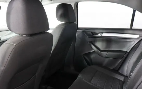 Volkswagen Polo 1.60 Автоматическая, фото №1