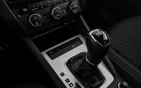 Skoda Octavia 1.80 Робот, фото №1