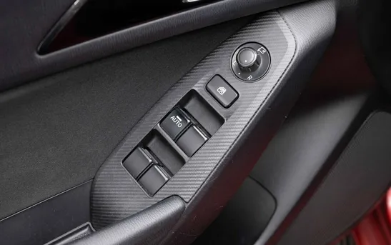 Mazda 3 1.50 Автоматическая, фото №1