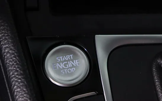 Volkswagen Golf 1.40 Робот, фото №1