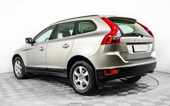 Volvo XC60 2.40 Автоматическая, фото №1