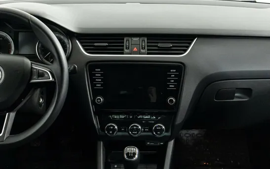 Skoda Octavia 1.60 Механика, фото №1