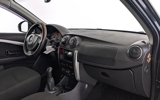 Nissan Almera 1.60 Механика, фото №1