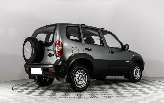 Chevrolet Niva 1.70 Механика, фото №1