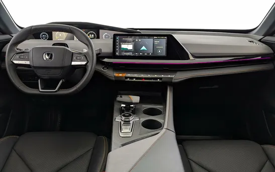 Changan UNI-V 1.50 Робот, фото №1