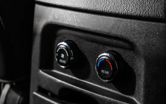 Nissan Pathfinder 3.00 Автоматическая, фото №1