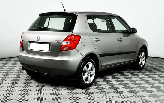 Skoda Fabia 1.60 Автоматическая, фото №1