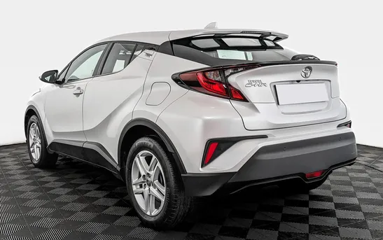 Toyota C-HR 2.00 Вариатор, фото №1