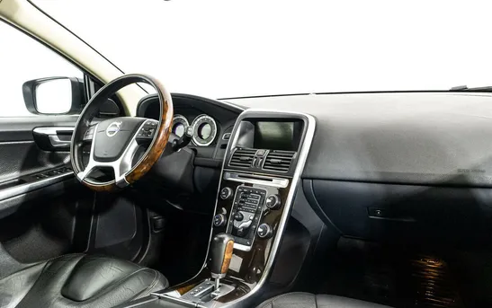Volvo XC60 2.00 Робот, фото №1