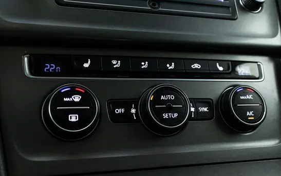 Volkswagen Golf 1.40 Робот, фото №1