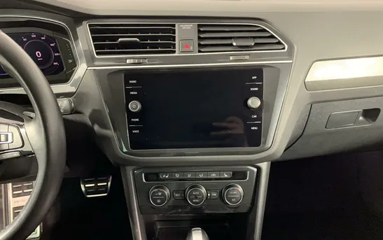 Volkswagen Tiguan 2.00 Робот, фото №1