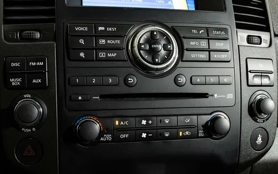 Nissan Pathfinder 3.00 Автоматическая, фото №1