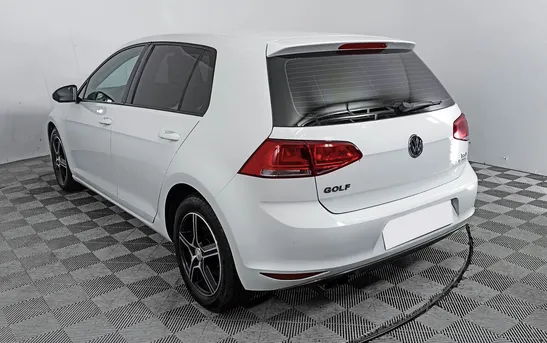 Volkswagen Golf 1.40 Механика, фото №1