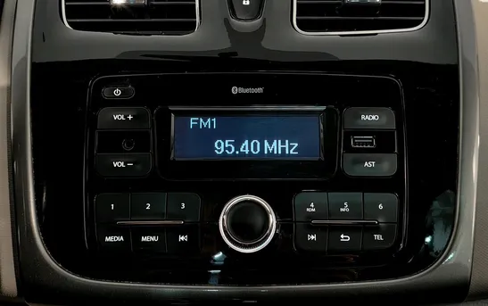 Renault Logan 1.60 Механика, фото №1