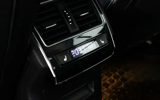 Skoda Superb 1.80 Робот, фото №1