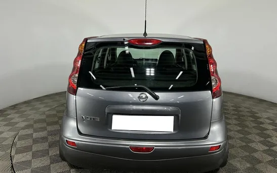Nissan Note 1.60 Автоматическая, фото №1