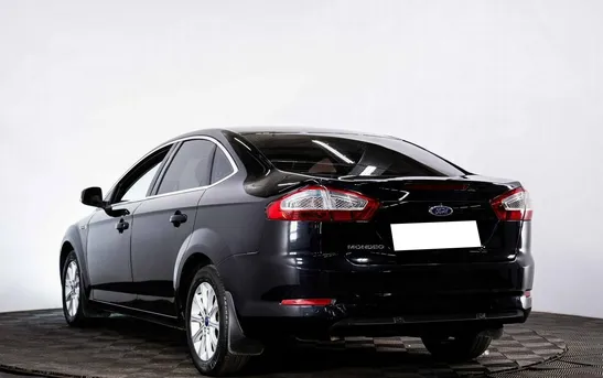 Ford Mondeo 2.30 Автоматическая, фото №1