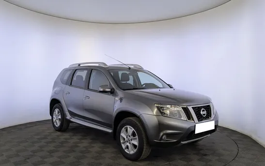 Nissan Terrano 2.00 Автоматическая, фото №1