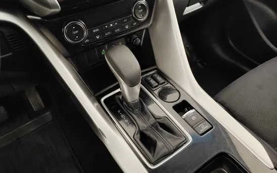 Mitsubishi Eclipse Cross 1.50 Вариатор, фото №1