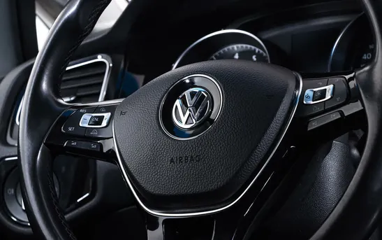 Volkswagen Golf 1.40 Робот, фото №1