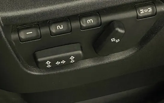 Land Rover Discovery 2.70 Автоматическая, фото №1