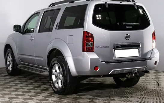 Nissan Pathfinder 2.50 Механика, фото №1