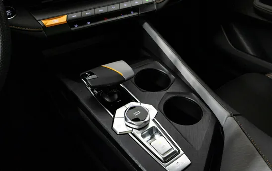 Changan UNI-V 1.50 Робот, фото №1