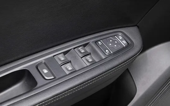 Renault Arkana 1.60 Вариатор, фото №1