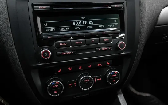 Volkswagen Jetta 1.60 Автоматическая, фото №1