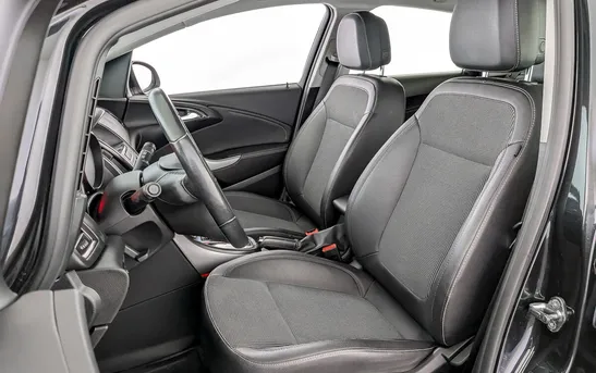 Opel Astra 1.40 Автоматическая, фото №1