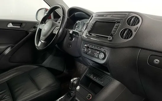 Volkswagen Tiguan 2.00 Автоматическая, фото №1