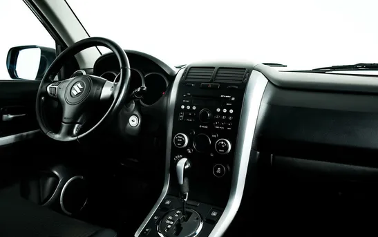 Suzuki Grand Vitara 2.40 Автоматическая, фото №1