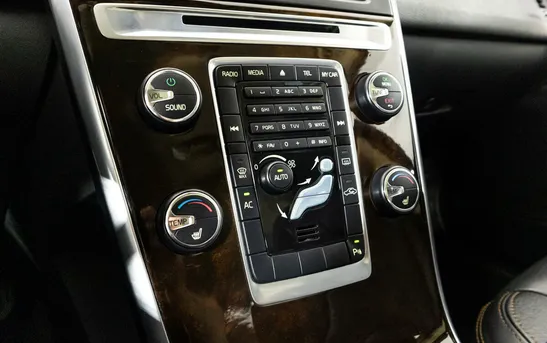 Volvo XC60 2.00 Робот, фото №1