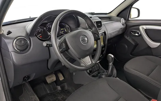 Nissan Terrano 2.00 Автоматическая, фото №1