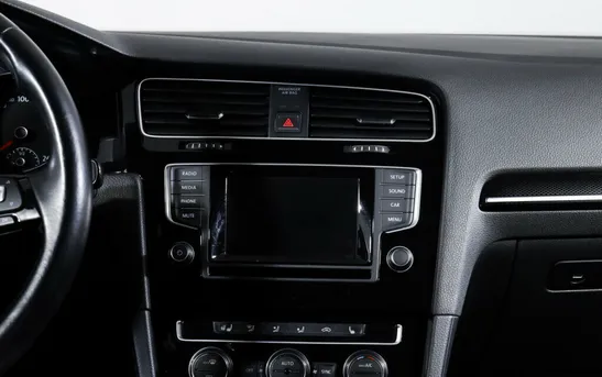 Volkswagen Golf 1.40 Робот, фото №1