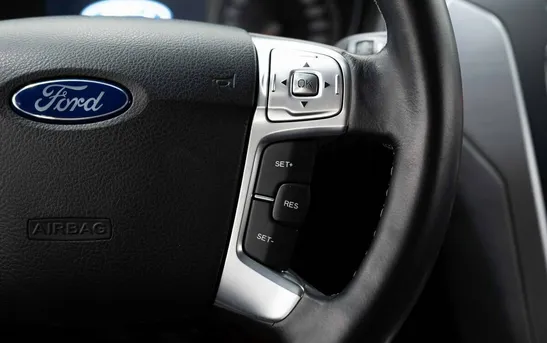 Ford Mondeo 2.30 Автоматическая, фото №1