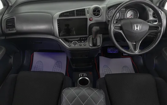 Honda Stream 1.80 Автоматическая, фото №1