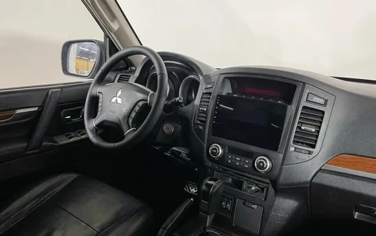Mitsubishi Pajero 3.80 Автоматическая, фото №1