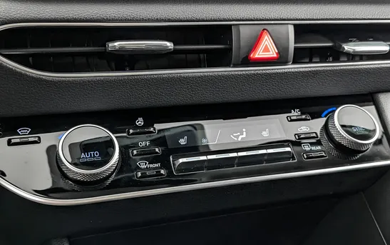 Hyundai Sonata 2.50 Автоматическая, фото №1