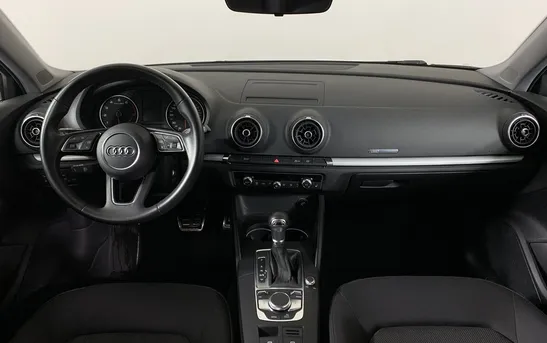 Audi A3 1.40 Робот, фото №1