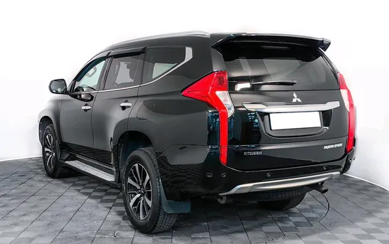 Mitsubishi Pajero Sport 2.40 Автоматическая, фото №1