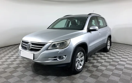 Volkswagen Tiguan 2.00 Автоматическая, фото №1