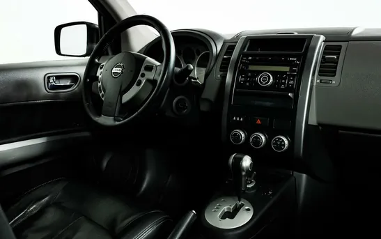 Nissan X-Trail 2.00 Автоматическая, фото №1