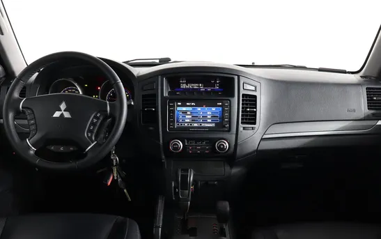 Mitsubishi Pajero 3.20 Автоматическая, фото №1